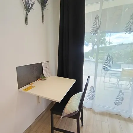 Apartment Independante - Les Lavandes